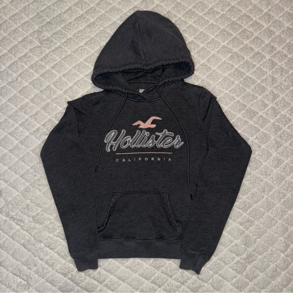 Y2K  Hollister Grey Pullover Hoodie with Pink Logo